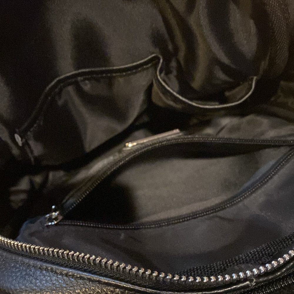 Concealed Carry backpack - Picture 4 of 8